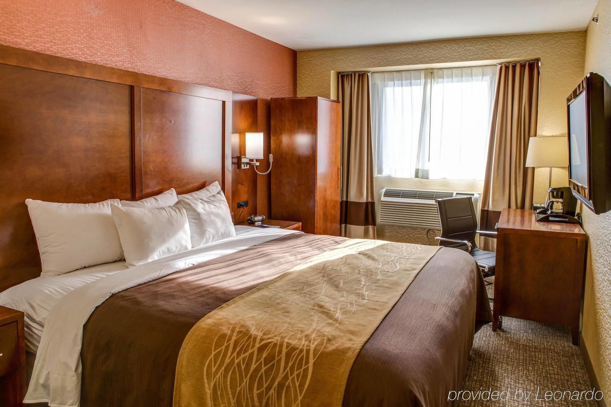 מלון Ramada By Wyndham New York Times Square West מראה חיצוני תמונה